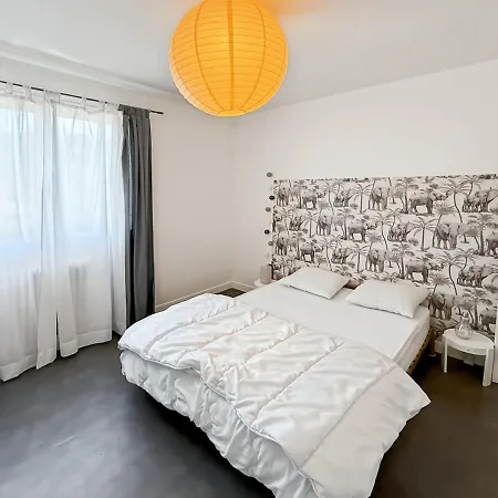 App Chaleureux Aux Portes D Aurillac, 4 Voyageurs *